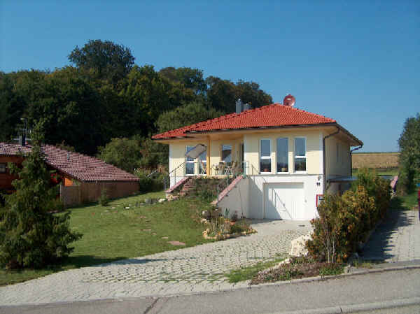 wpe19.jpg (31545 Byte)